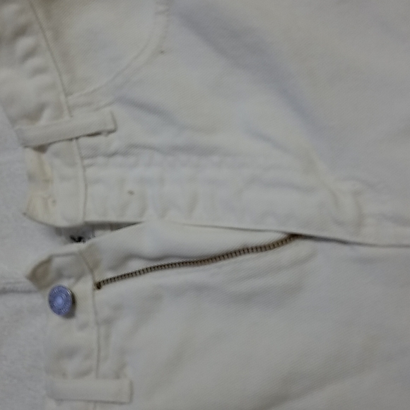 Vintage Guess Fringed Shorts - Picture 3 of 6